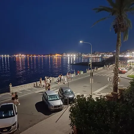 Welcoming Giardini Naxos